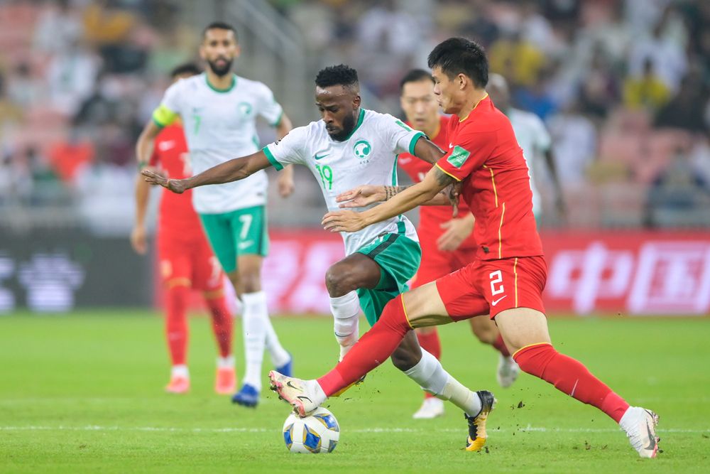  多特蒙德国家德比憾负错失领头羊位置  