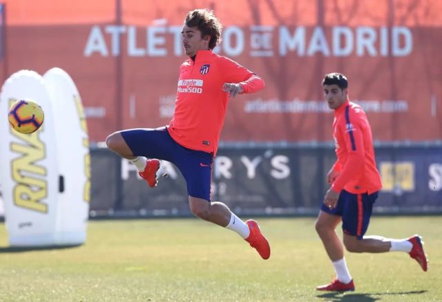 江南体育官方网站- 法兰克福队长伤愈复出，关键战助力保级  